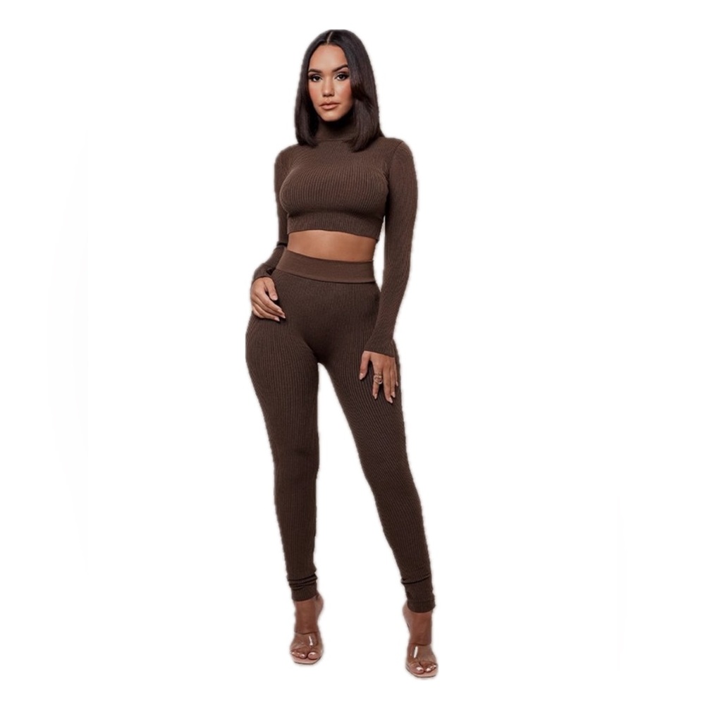 Top-tier High Waisted Leggings- Brown -
Extra Small